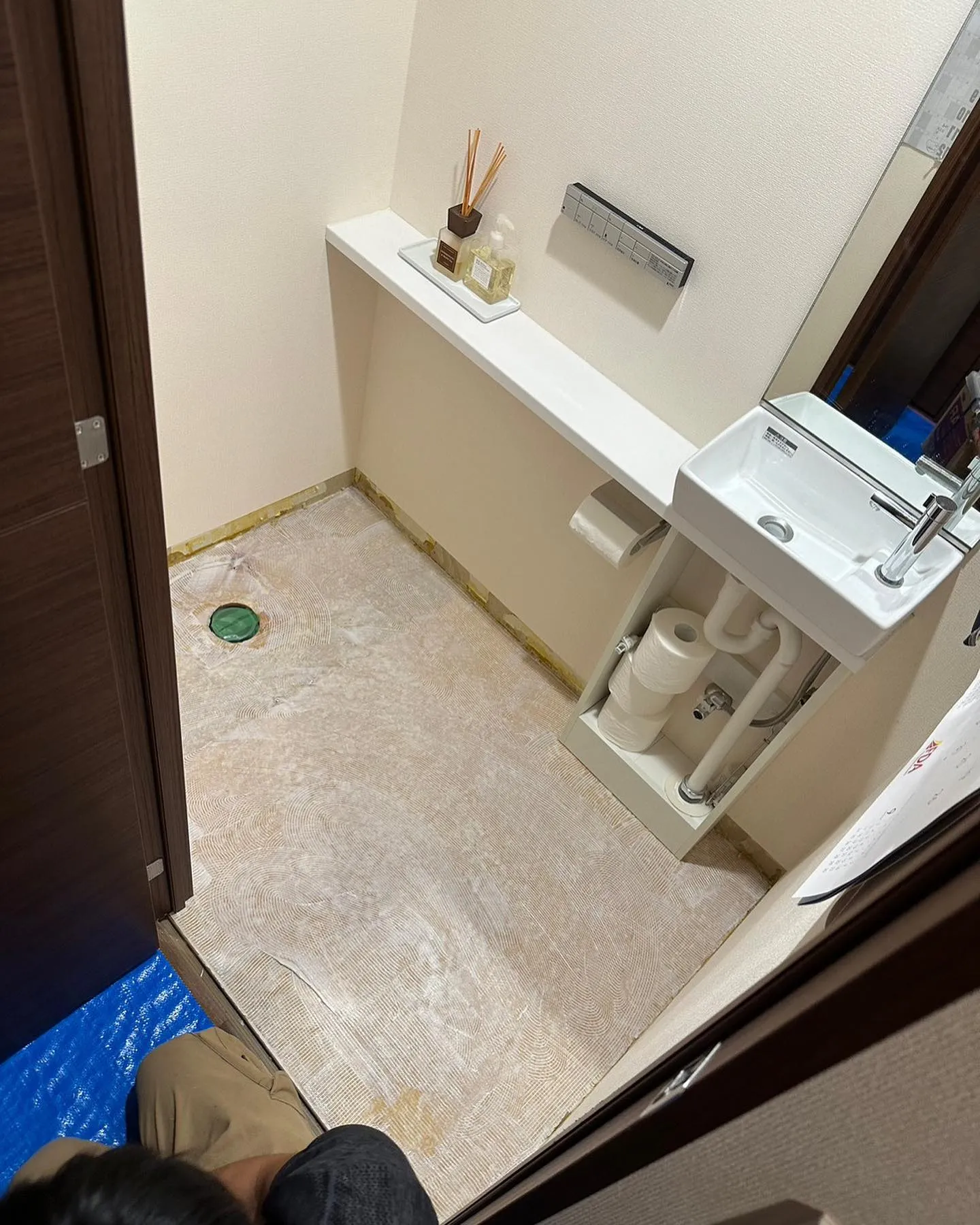 かわいいわんちゃんがいるお家のトイレの交換の工事でした🐶