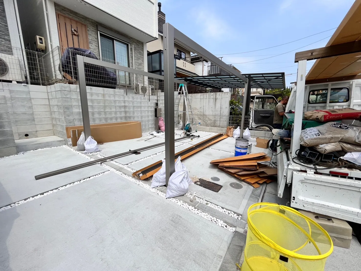 名古屋市緑区鳴丘　カーテン設置・目隠しフェンス施工　
